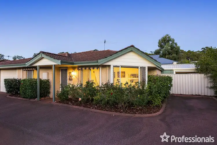 1/17 Craig Street, Mundaring WA 6073