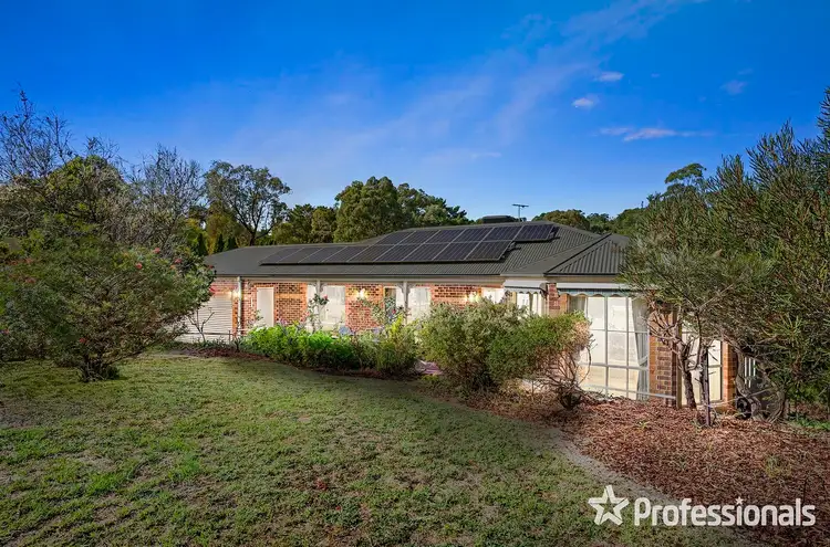 4 Graneby Rise, Mount Evelyn VIC 3796