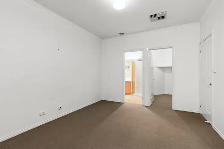 Fifth view of Homely house listing, 9 Eades Way, Craigieburn VIC 3064