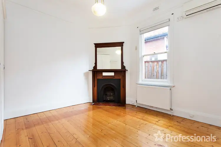 Fifth view of Homely house listing, 7 Hawsleigh Avenue, Balaclava VIC 3183