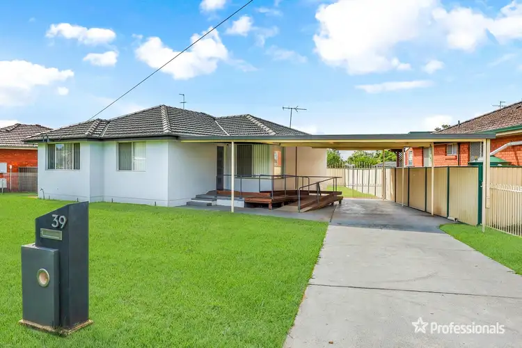 Main view of Homely house listing, 39 Jensen Street, Colyton NSW 2760