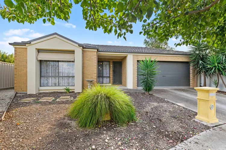 Main view of Homely house listing, 16 Elizabeth Street, Kangaroo Flat VIC 3555