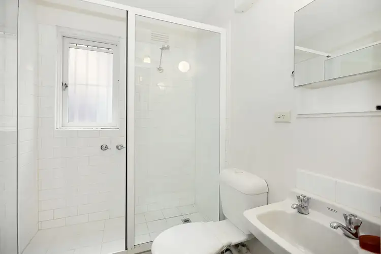Sixth view of Homely apartment listing, 10/302 Abbotsford Street, North Melbourne VIC 3051