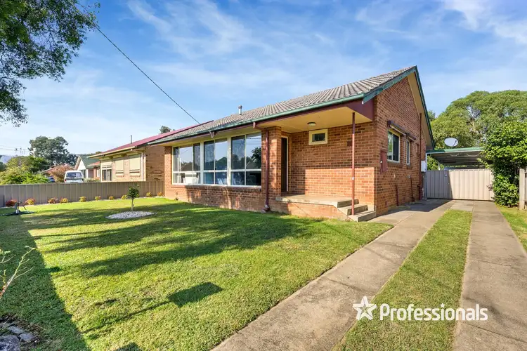 Main view of Homely house listing, 17 Carkeek Street, Wodonga VIC 3690