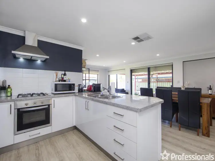 1 Passionfruit Way, Forrestfield WA 6058