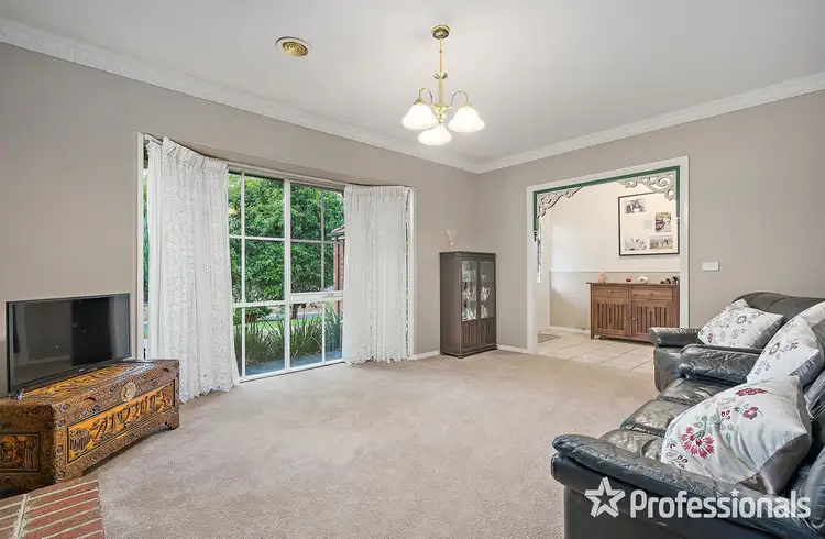 Third view of Homely house listing, 2 Bransdale Close, Mooroolbark VIC 3138