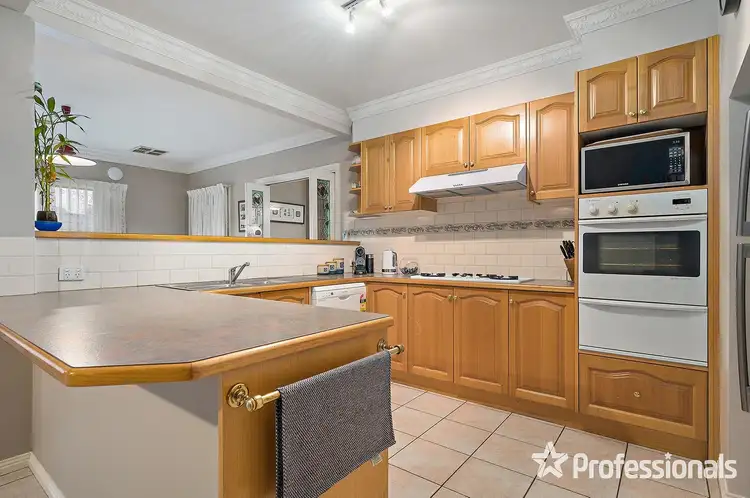 Fourth view of Homely house listing, 2 Bransdale Close, Mooroolbark VIC 3138