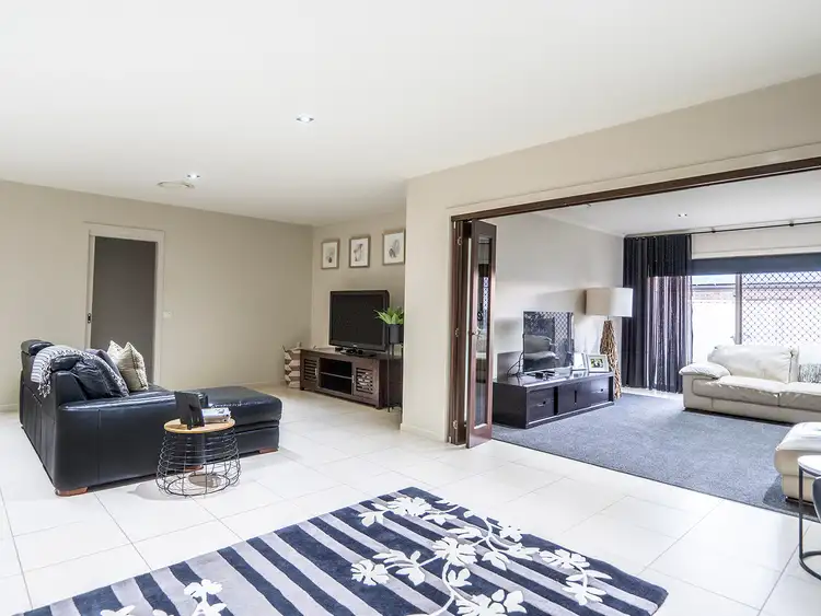 Sixth view of Homely house listing, 2 Studebaker Court, Shepparton VIC 3630
