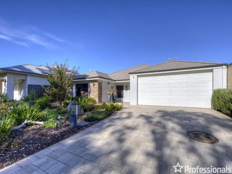 77 Greenslope Drive, Bushmead WA 6055