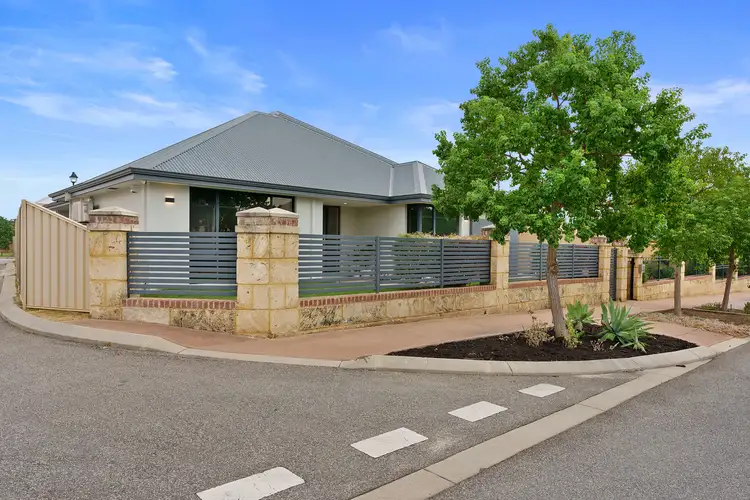 5 The Embankment, South Guildford WA 6055