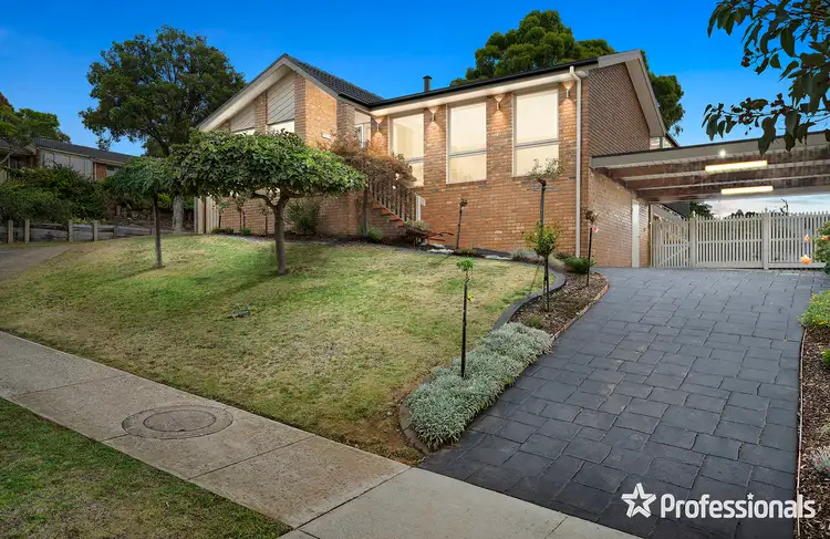 Main view of Homely house listing, 33 Wainewright Avenue, Mooroolbark VIC 3138