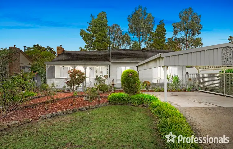 12 Morelle Court, Mooroolbark VIC 3138