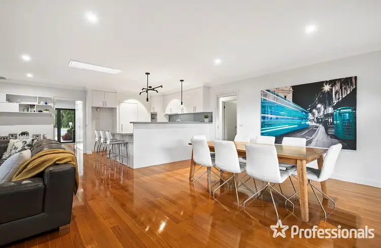 Fourth view of Homely house listing, 3 Tiverton Circuit, Mooroolbark VIC 3138