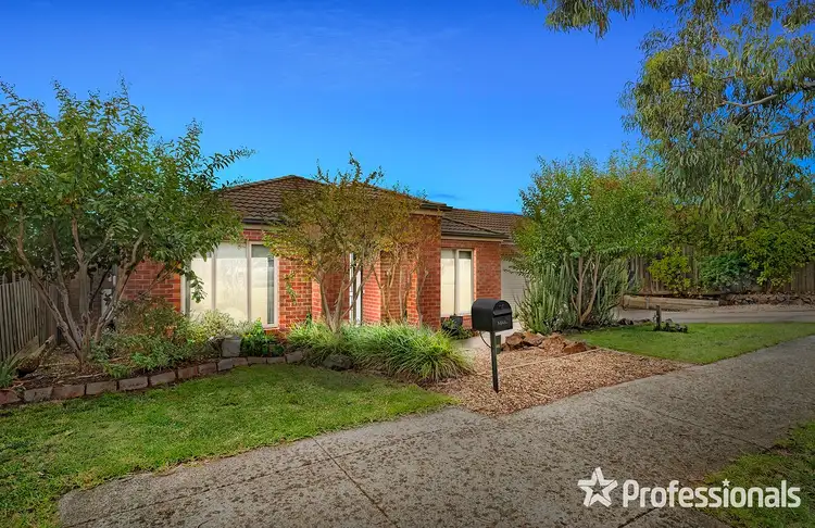 35 Pacific Drive, Mooroolbark VIC 3138