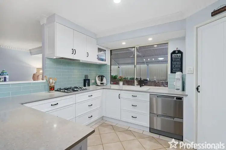 1 Preece Court, Forrestfield WA 6058
