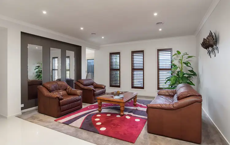 Second view of Homely house listing, 11 Regent Avenue, Mooroolbark VIC 3138