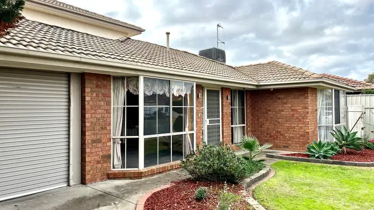 Second view of Homely house listing, 2 Wintersun Court, Shepparton VIC 3630