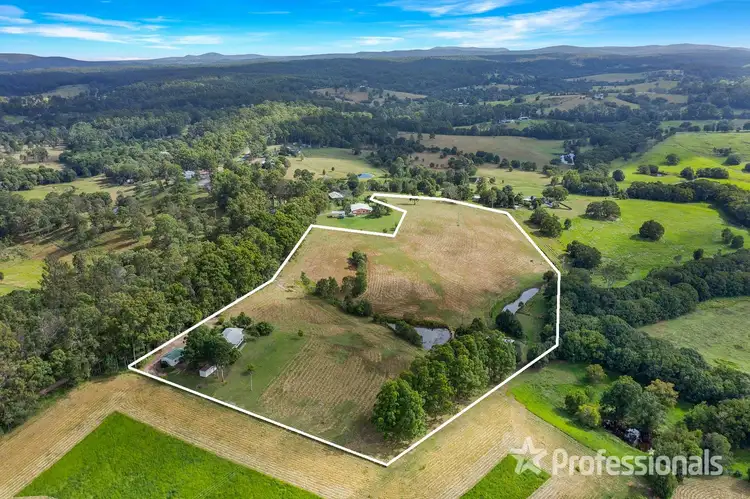 5 Wattle Lane, North Deep Creek QLD 4570