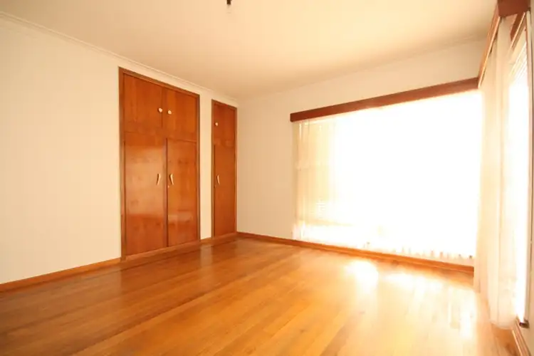 Fifth view of Homely house listing, 1 Rupert Court, Broadmeadows VIC 3047