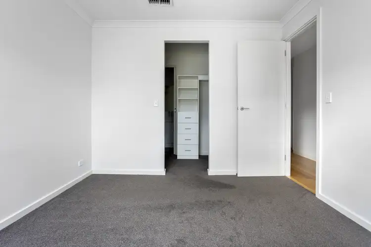 Sixth view of Homely house listing, 5 Lomond Court, West Lakes SA 5021