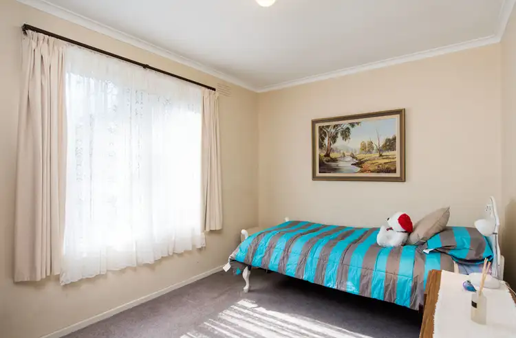 Fifth view of Homely house listing, 10 Bonnie View Road, Croydon North VIC 3136