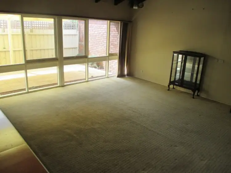 Third view of Homely unit listing, 2/40 Scoresby Road, Bayswater VIC 3153