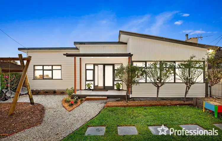 4 Tennyson Avenue, Kilsyth VIC 3137