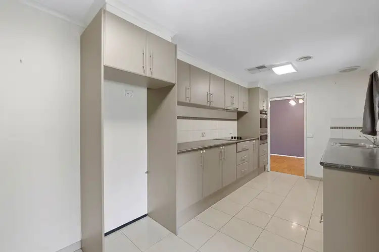 Fifth view of Homely house listing, 7 Sunset Drive, Strathfieldsaye VIC 3551