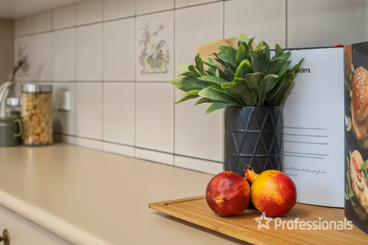 Sixth view of Homely house listing, 18 Segefield Place, Casula NSW 2170