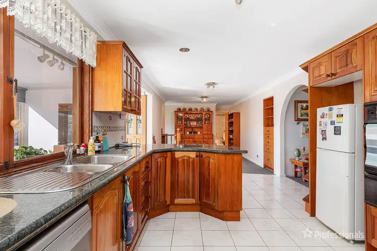 Fourth view of Homely house listing, 8 Hill Range Crescent, Lithgow NSW 2790