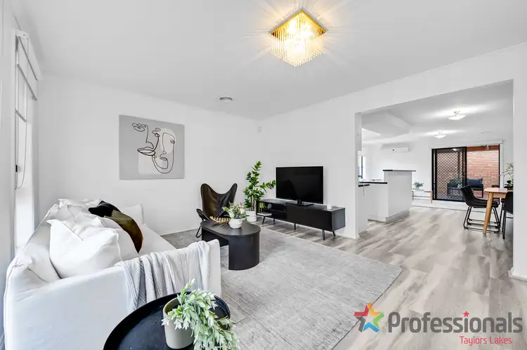 Second view of Homely house listing, 1/1 Barrell Court, Delahey VIC 3037