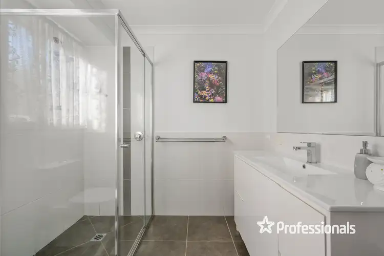 Sixth view of Homely house listing, 37 Whistler Concourse, Bandiana VIC 3691