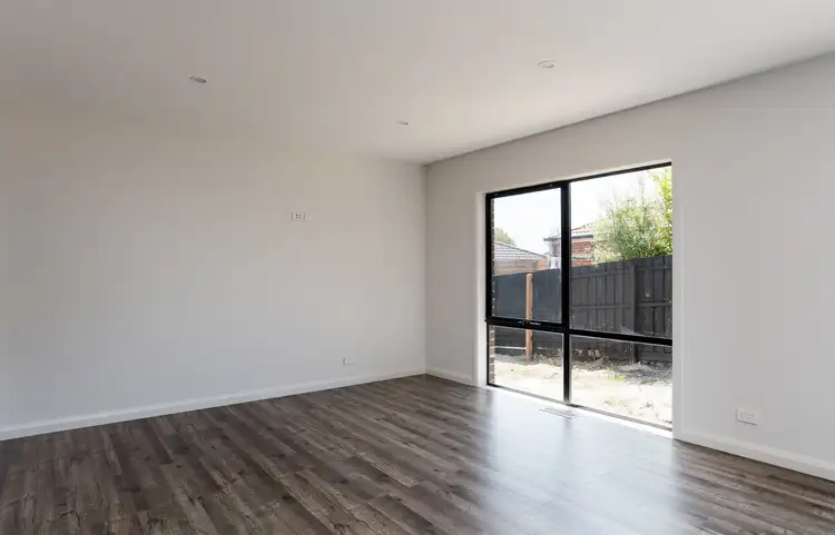 Fifth view of Homely townhouse listing, 2/15 Ware Crescent, Ringwood East VIC 3135