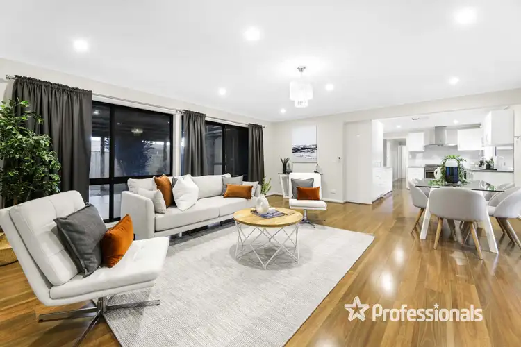 7 Illawara Crescent, Bayswater North VIC 3153