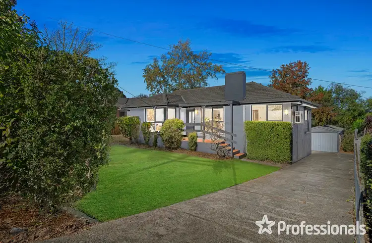 24 Taylor Road, Mooroolbark VIC 3138