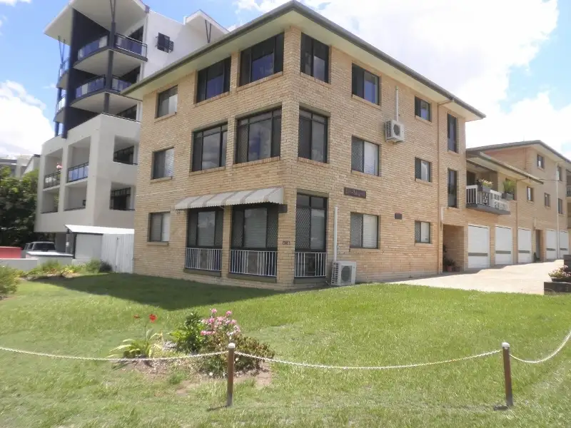 Main view of Homely unit listing, 1/35 Humpybong Esplanade, Redcliffe QLD 4020