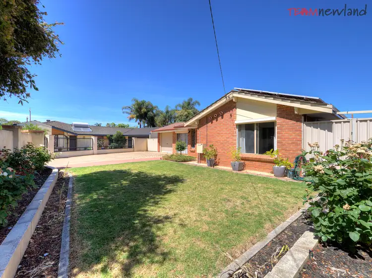 14 Pinebrook Gardens, Forrestfield WA 6058