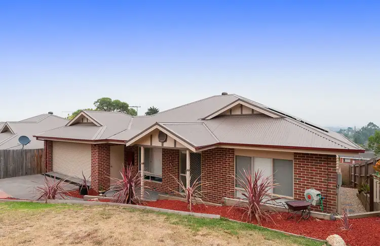11 Bastow Road, Lilydale VIC 3140