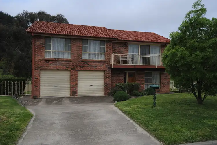 4 Evans Close, Lithgow NSW 2790