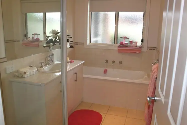 Third view of Homely villa listing, 2/313 Eighth Street, Mildura VIC 3500