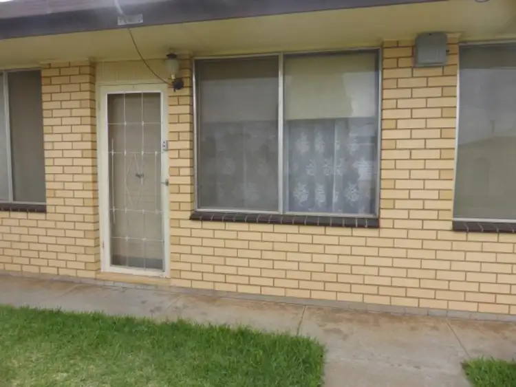 Units 1 - 4/251 San Mateo Avenue, Mildura VIC 3500
