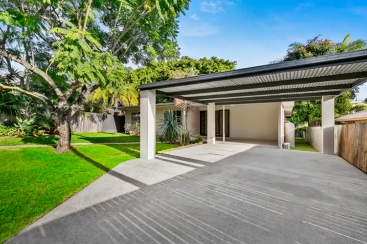 14 Elaine Street, Southport QLD 4215
