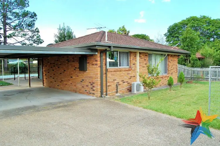 11 Sweetgum St, Hillcrest QLD 4118