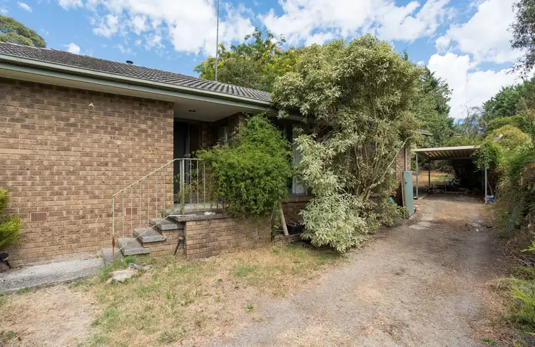 36 Batterbee Drive, Mooroolbark VIC 3138