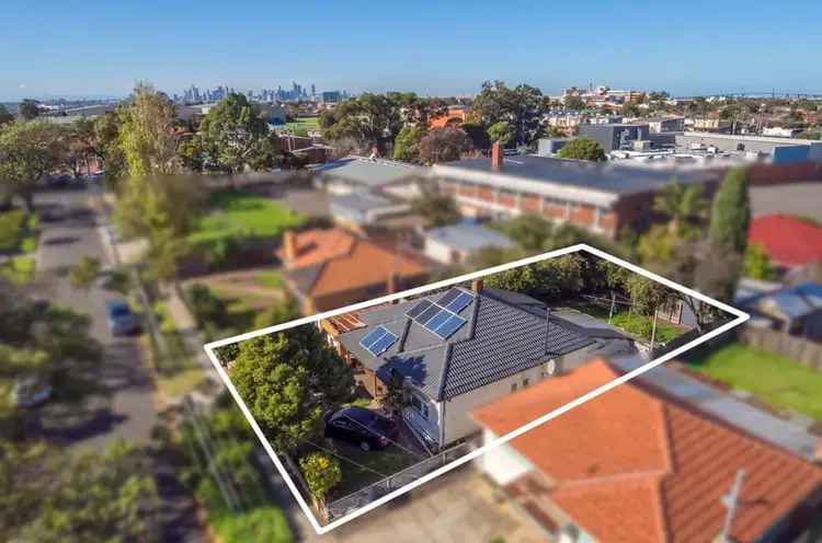 9 Inkerman Street, Maidstone VIC 3012