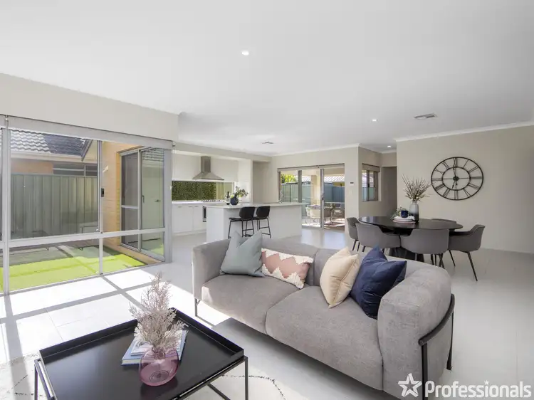 Second view of Homely house listing, 15 Monarch Way, Wattle Grove WA 6107