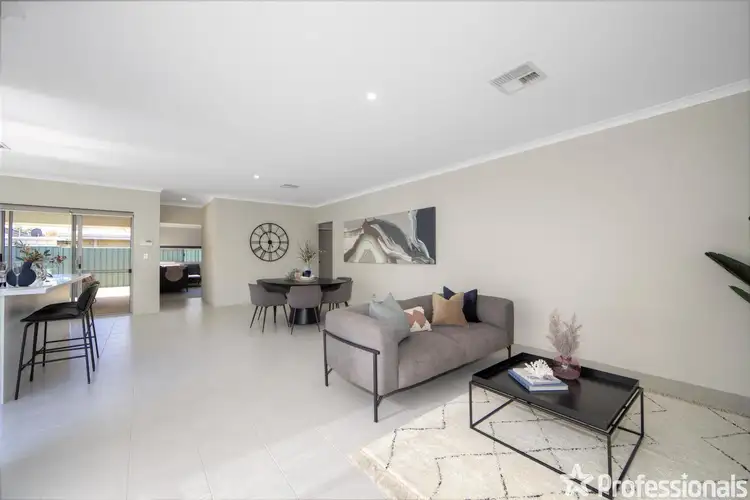 Fifth view of Homely house listing, 15 Monarch Way, Wattle Grove WA 6107