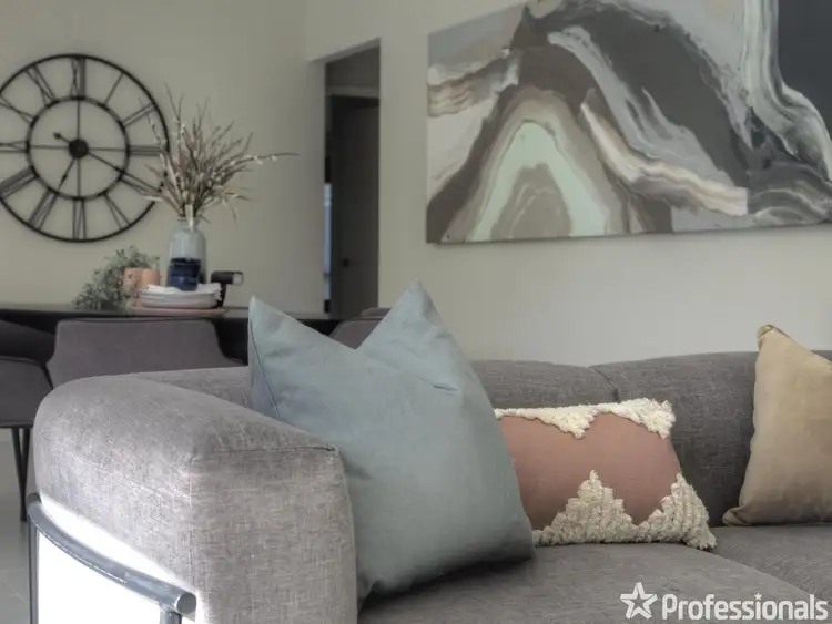 Sixth view of Homely house listing, 15 Monarch Way, Wattle Grove WA 6107