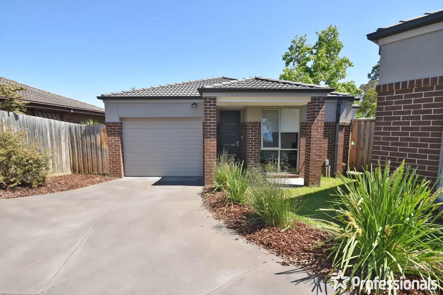 Main view of Homely house listing, 1 Cedar Close, Mooroolbark VIC 3138