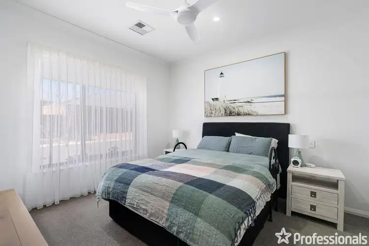 Fourth view of Homely house listing, 121/100 Clementine Boulevard, Treeby WA 6164